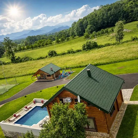 Villa Log Valley - Private With Pool *