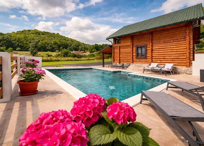 Log Valley - Private With Pool Kovacic